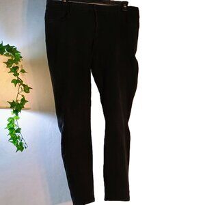 VGUC: Faded Glory Size 18A Black Ultimate Skinny Jeans